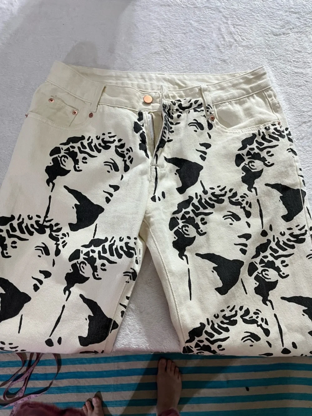 Michelangelo David Statue Printed White Jeans Denim Unique Straight Leg / Taper - Picture 10 of 10